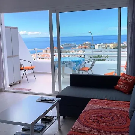 Oceanview Cristianos Apartment Los Cristianos (Tenerife)