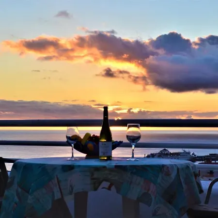 Oceanview Cristianos * لوس كريستيانوس